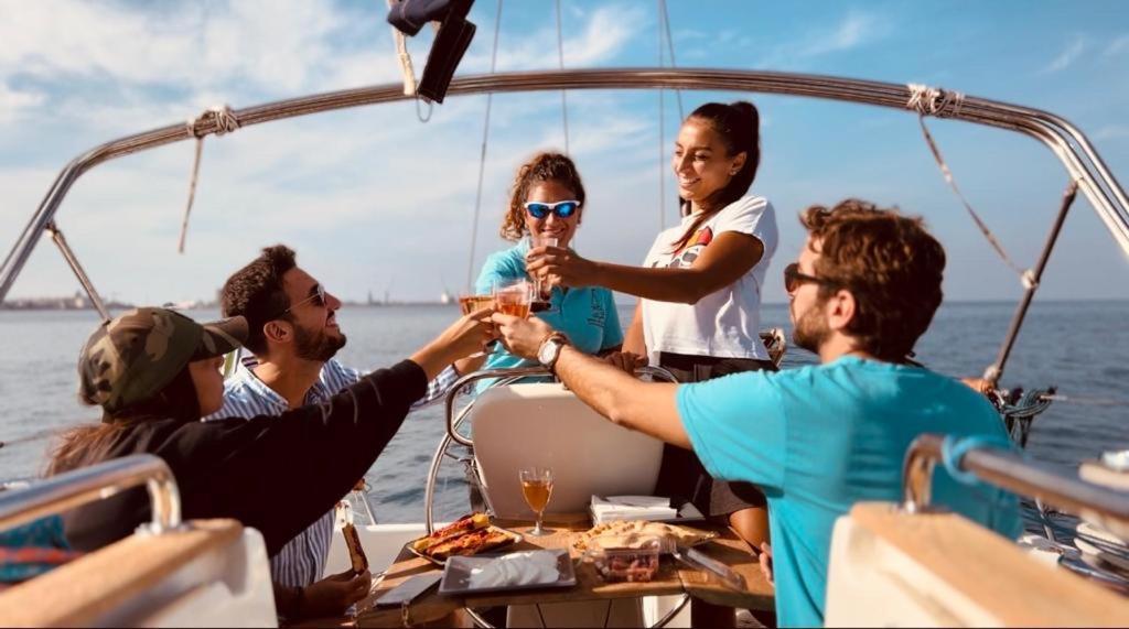 Boat And Breakfast Bari